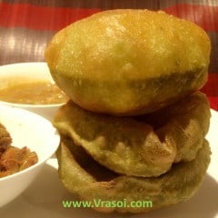 Recipe- Spinach Poori/ Palak ki puri